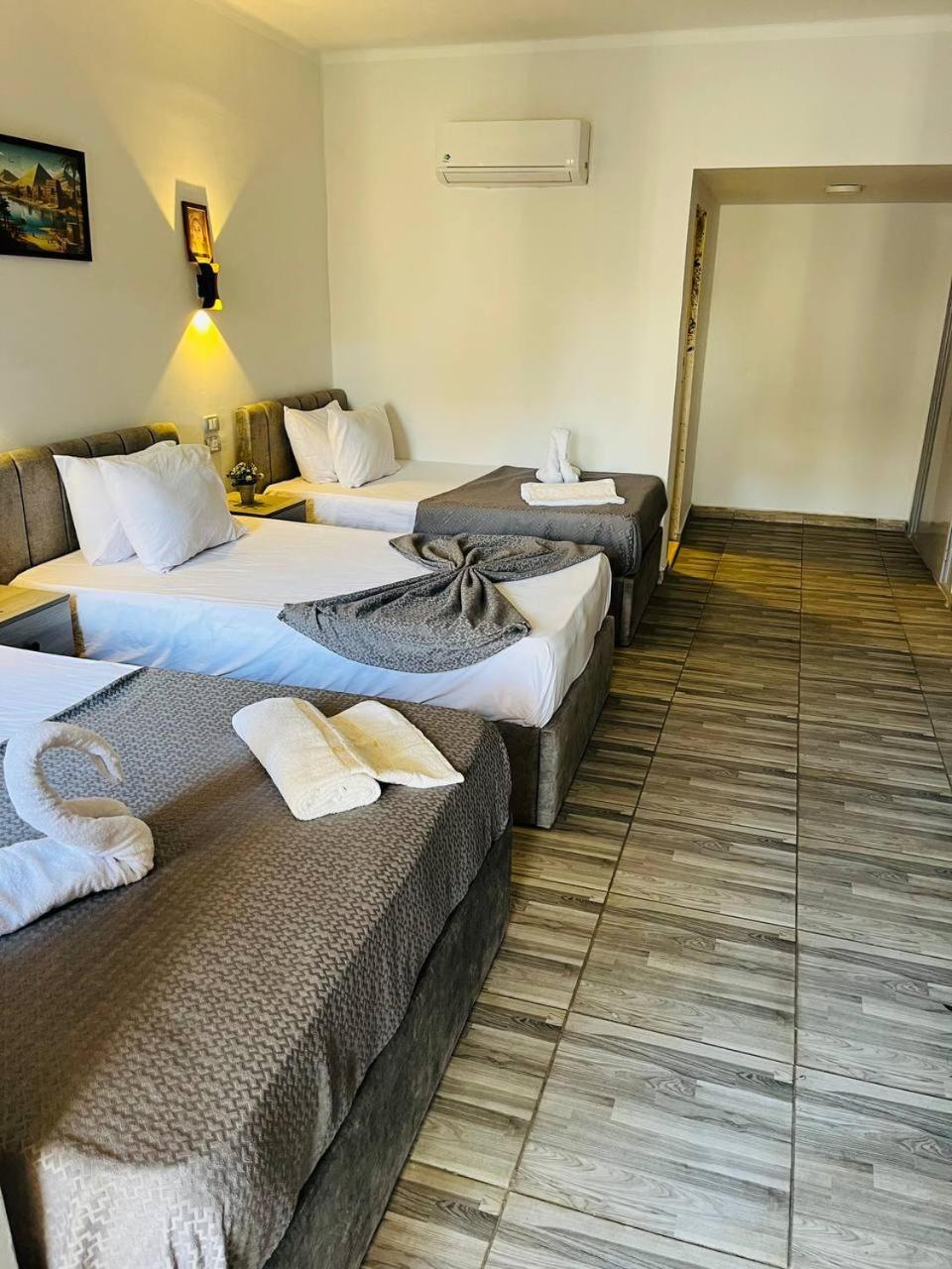 Rev Inn Hotel ไคโร ภายนอก รูปภาพ